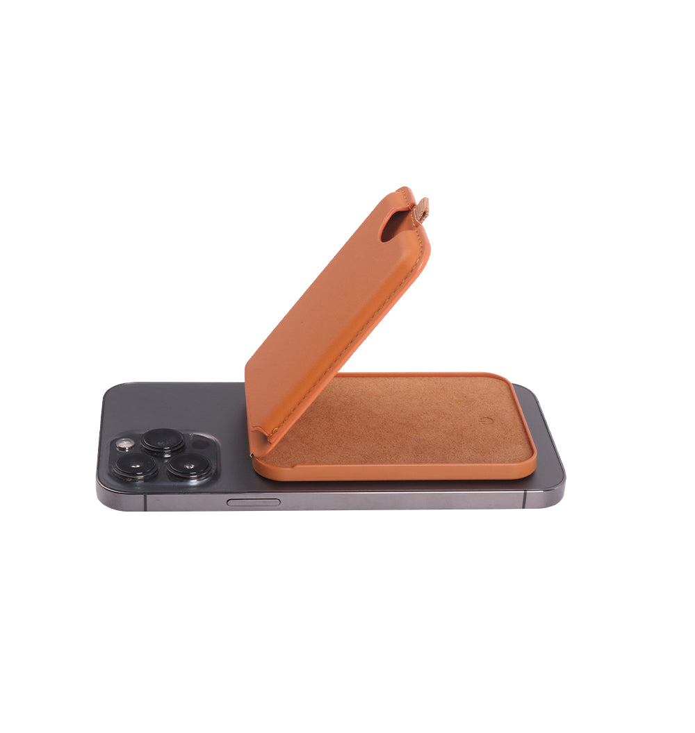 Airtaged Card Case with Magnetic Phone Stand